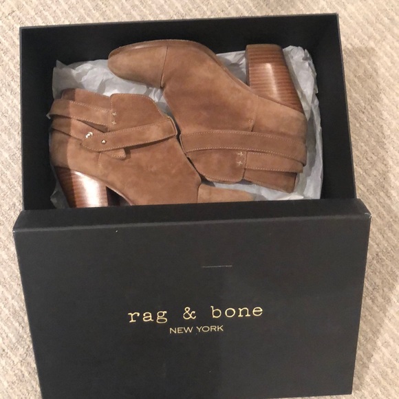 Rag & Bone Harrow Suede Ankle Boots in Camel Suede - Picture 6 of 8